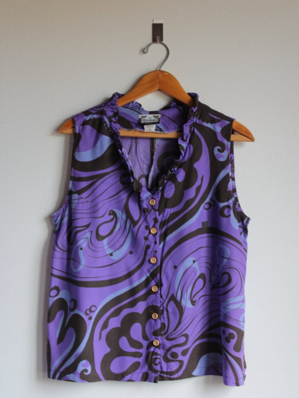 Women's Manuheali'i blouse size Large